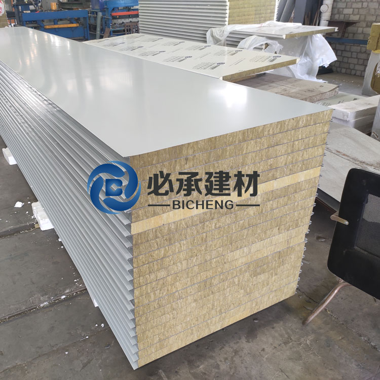 橫鋪夾芯板：靈活布局，打造高效建筑空間